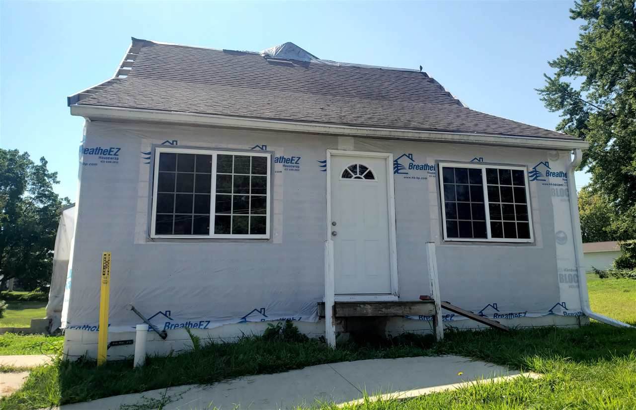 310 Maple Drive - Photo 1