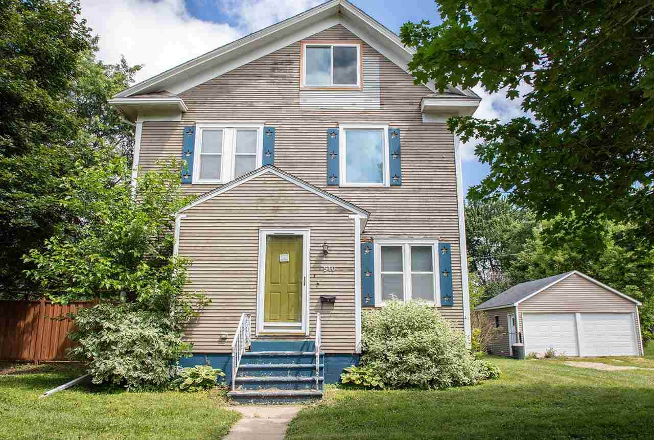 510 Wapsie Street - Photo 1