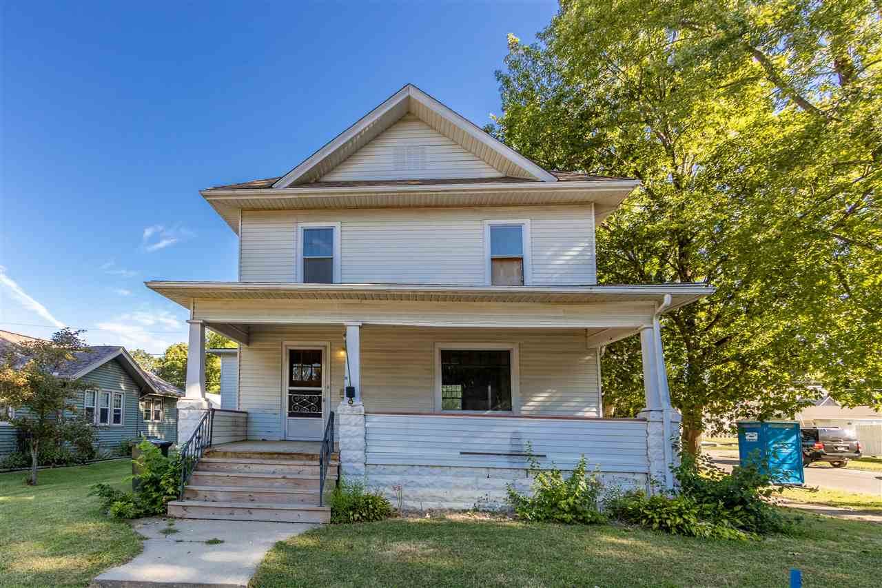 1900 3rd Street - Photo 1