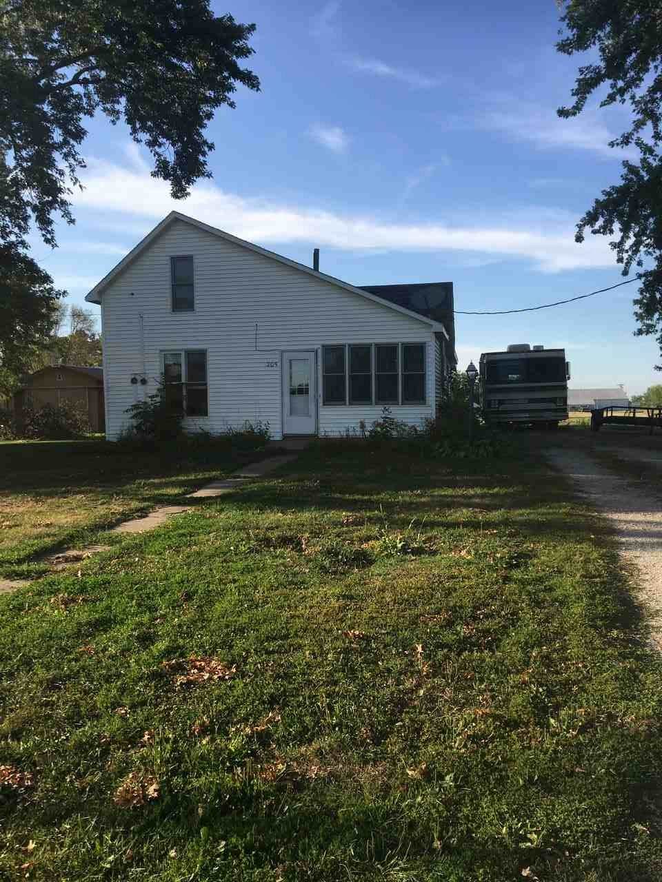 205 Railroad Street - Photo 1