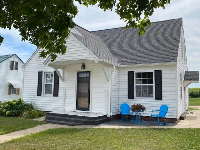 109 Brooks Street - Photo 1
