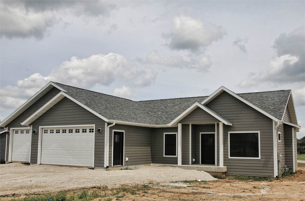 2413 Red Oak Road - Photo 1