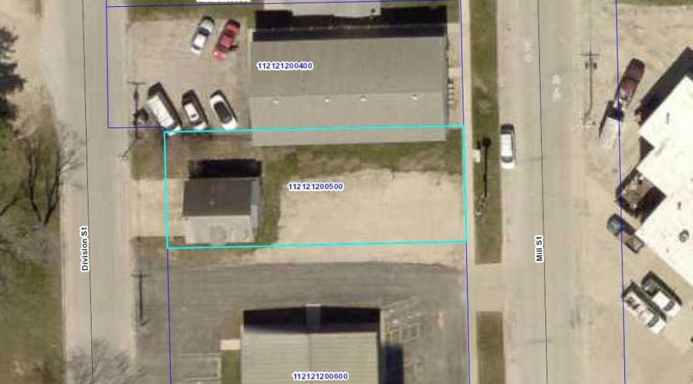 909 Mill Street - Photo 1