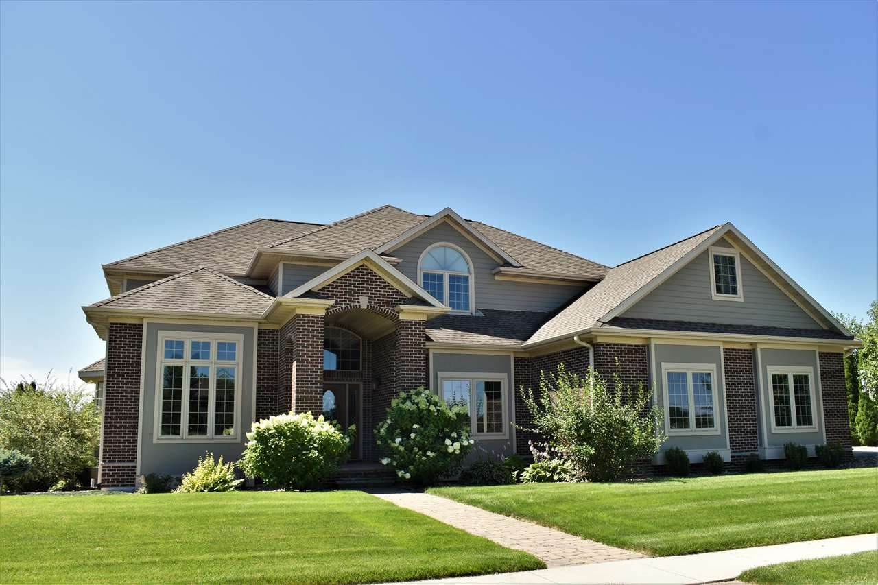 3222 Pendleton Drive - Photo 1
