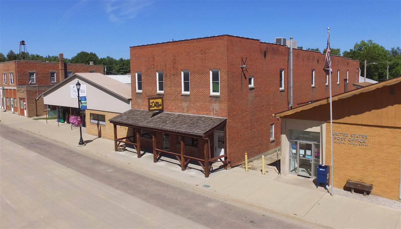 240 Center Street - Photo 1
