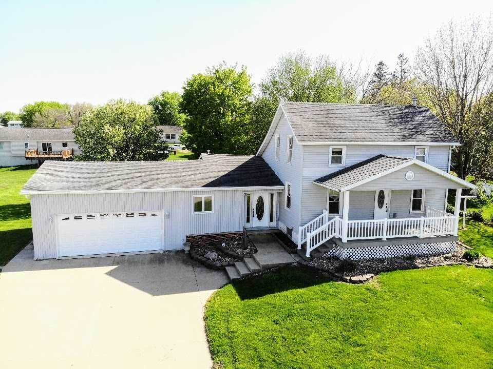 320 C Avenue - Photo 1