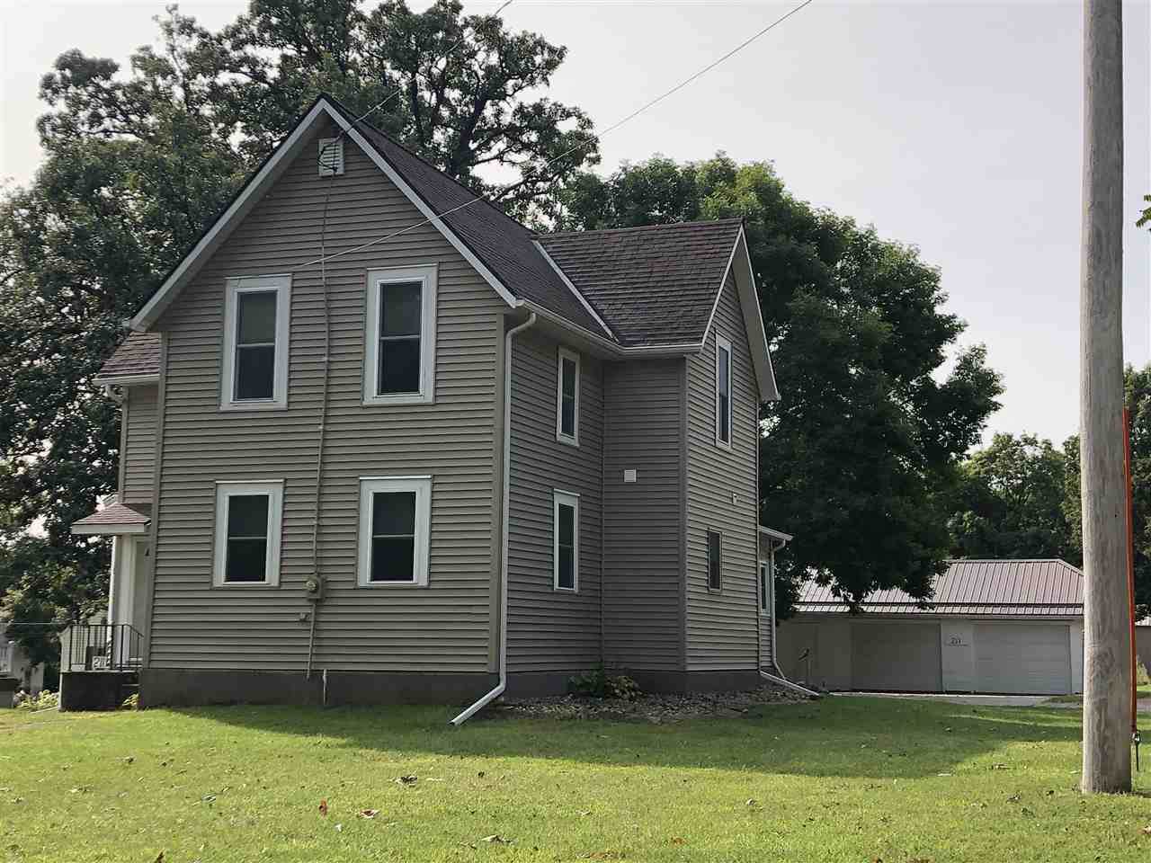 211 Vista Street - Photo 1