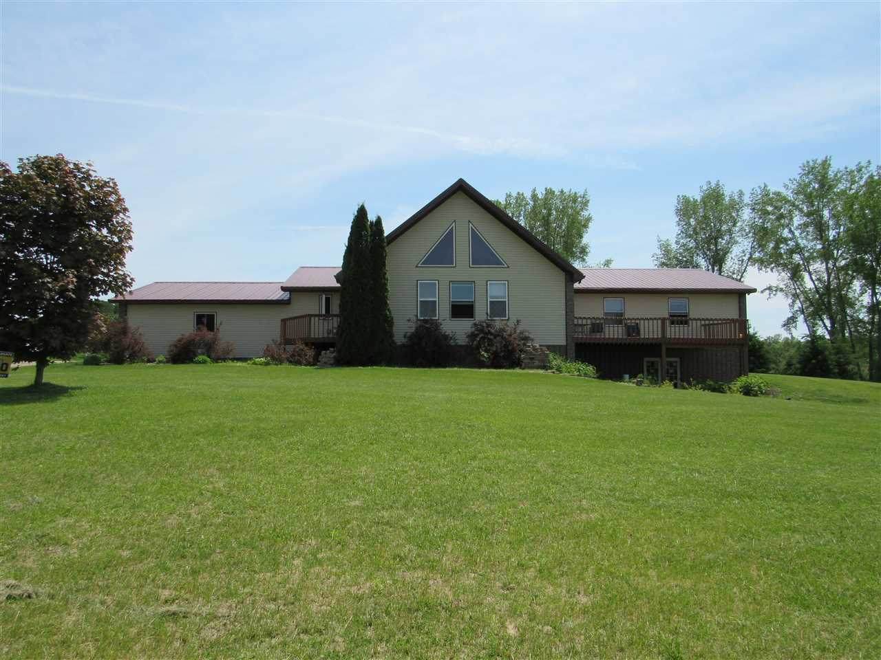 15336 330th Street - Photo 1