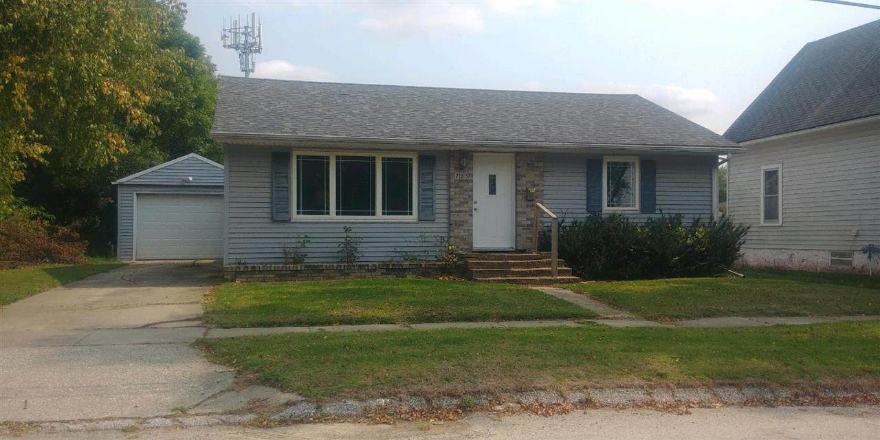 723 2nd Ave Se - Photo 1