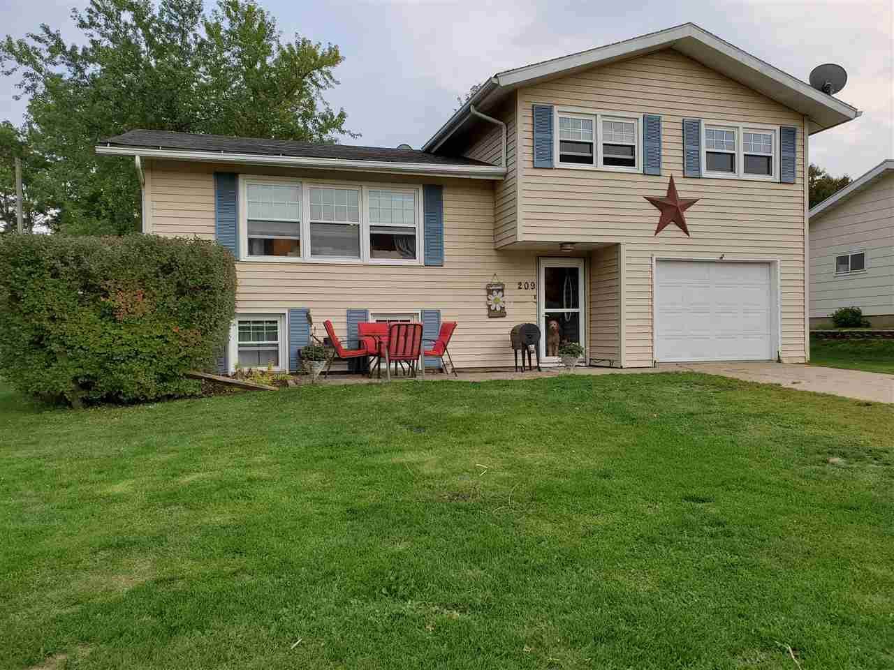 209 Valley Manor Drive - Photo 1