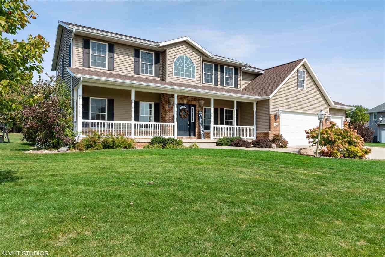 3221 Wellington Drive - Photo 1