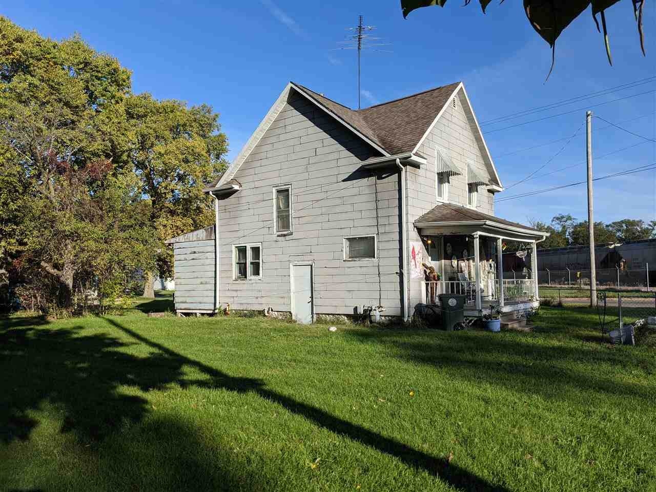 749 Vinton Street - Photo 1