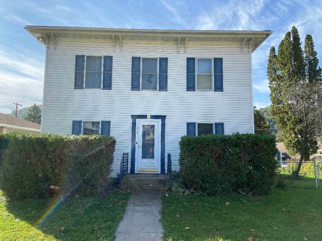 469 Main Street - Photo 1