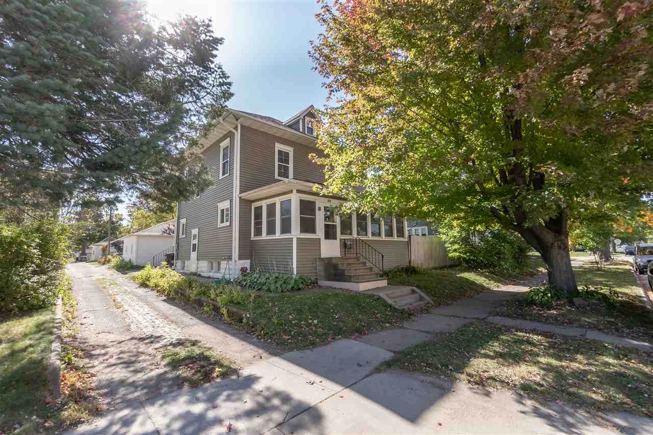 322 8th Street - Photo 1