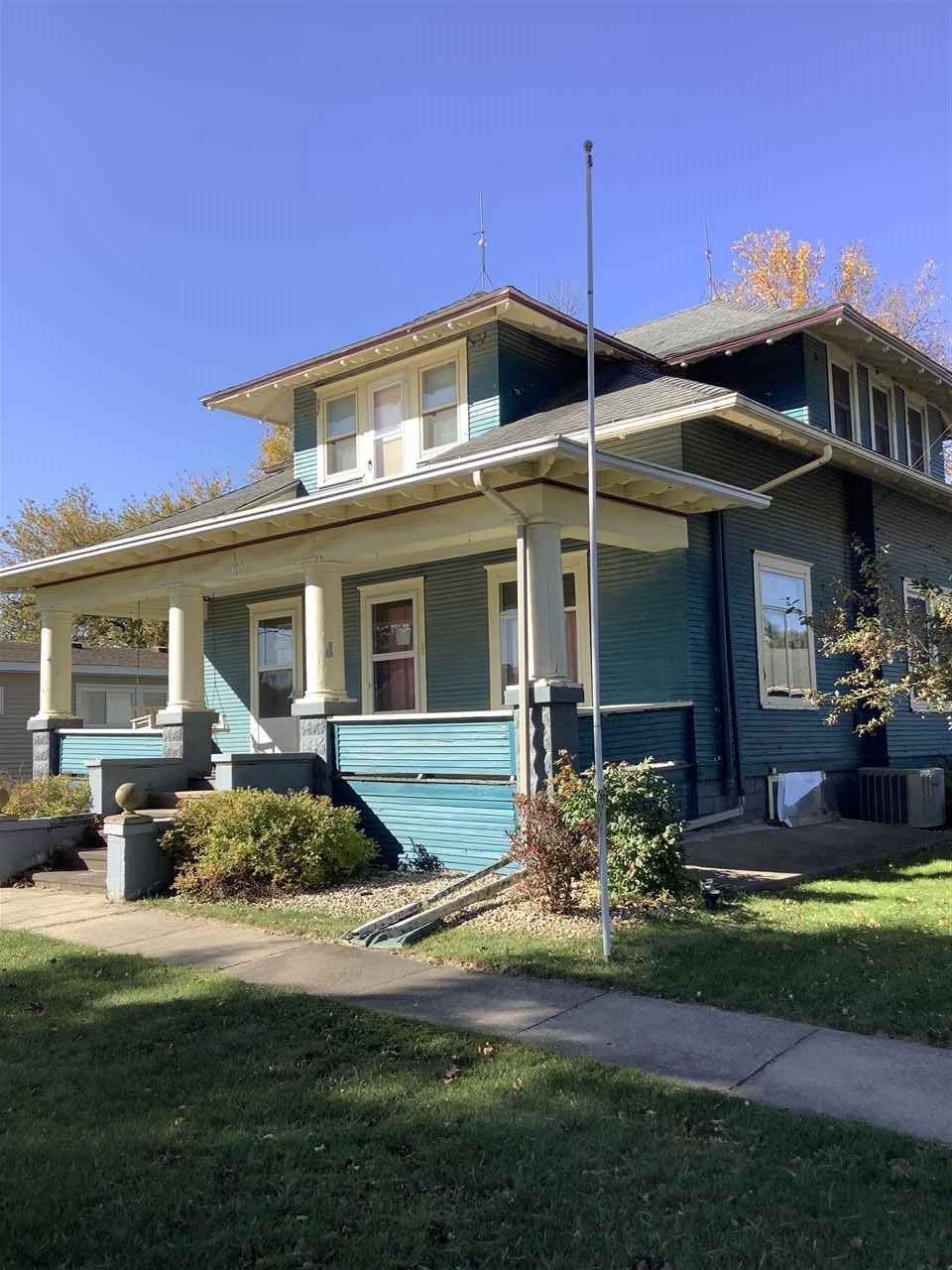 306 Main Street - Photo 1