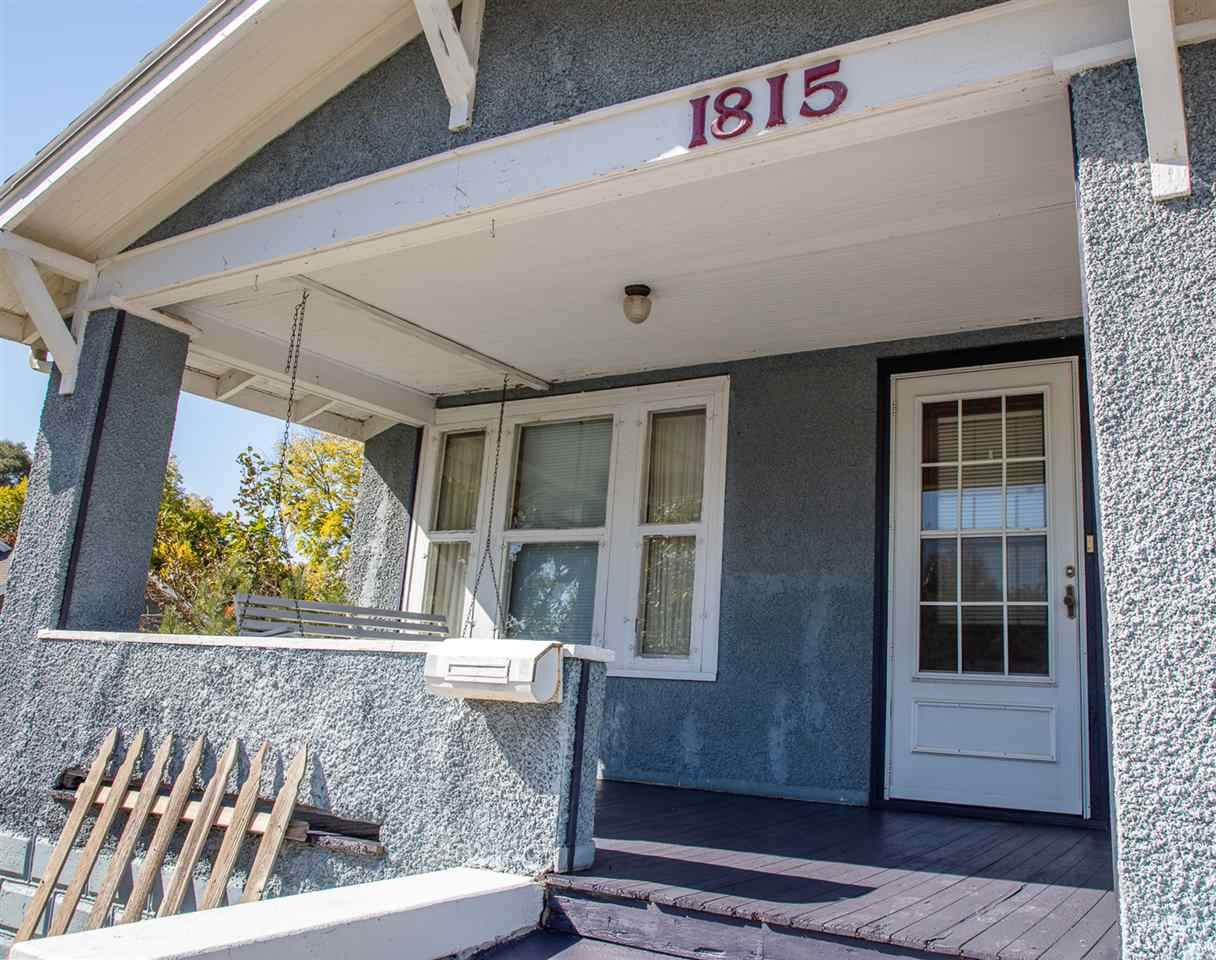 1815 Franklin - Photo 1