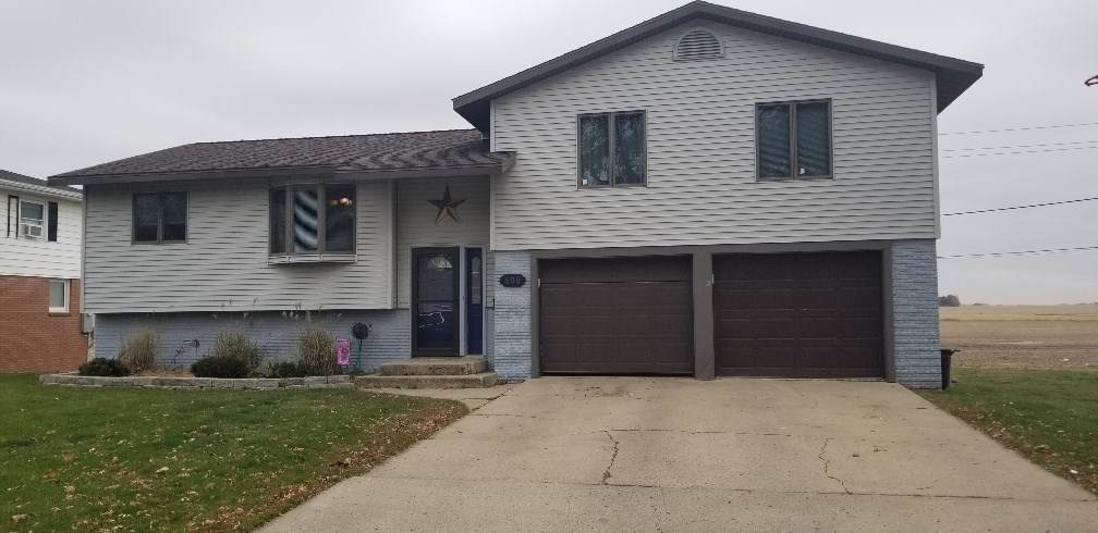 408 Blackhawk - Photo 1