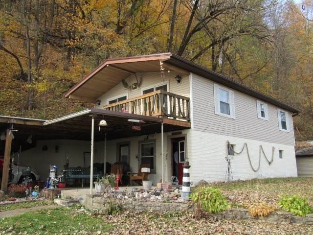 626 Great River Rd - Photo 1