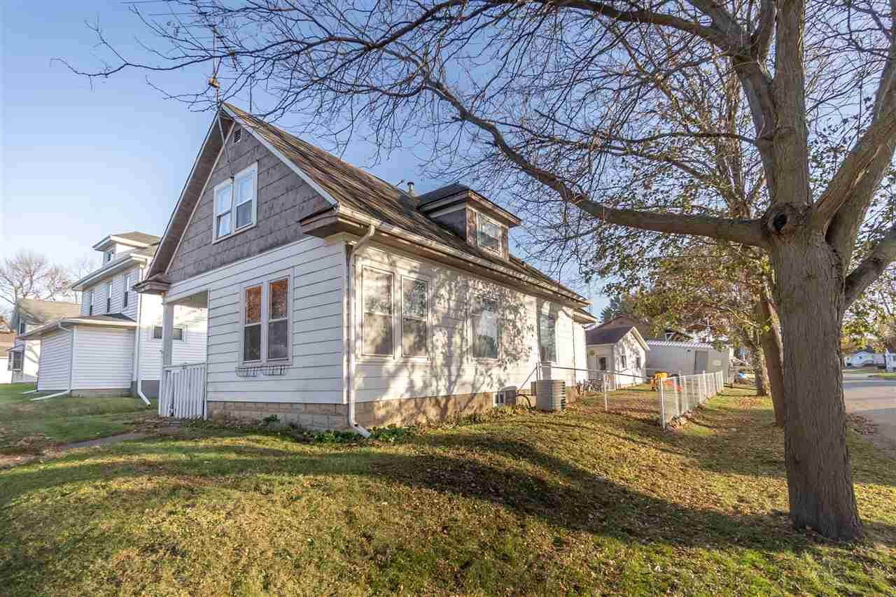 610 C Avenue - Photo 1
