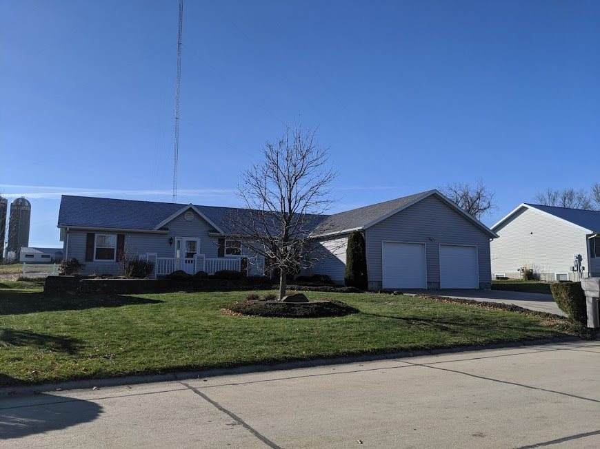 502 Plum Street - Photo 1