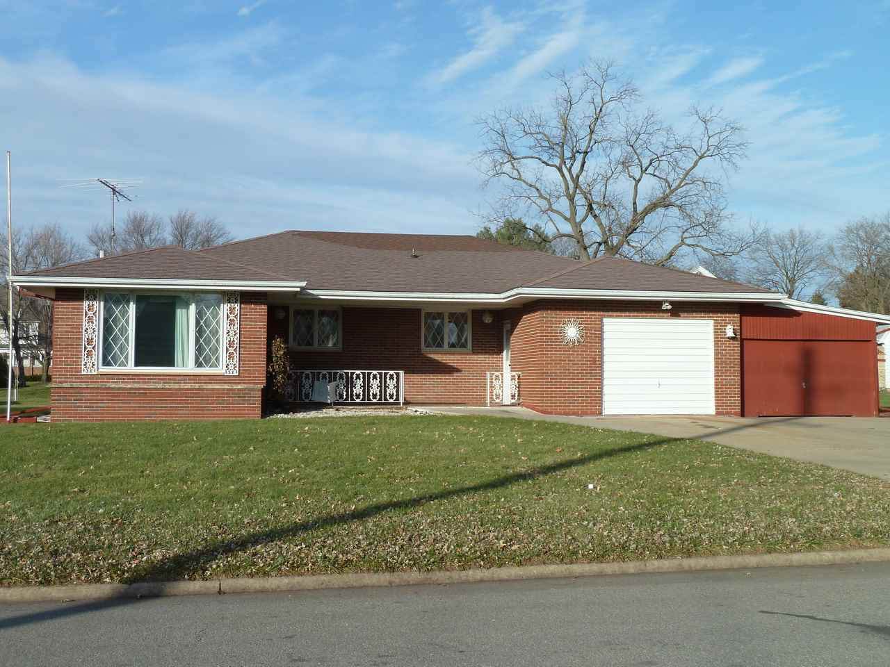 608 Spring Street - Photo 1