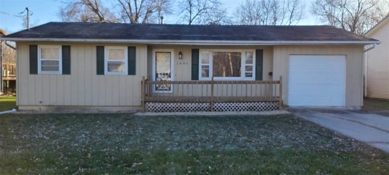 1845 Huntington Road - Photo 1