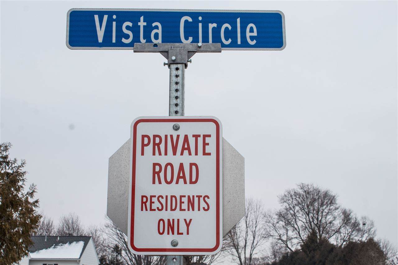 92 Vista Circle - Photo 1