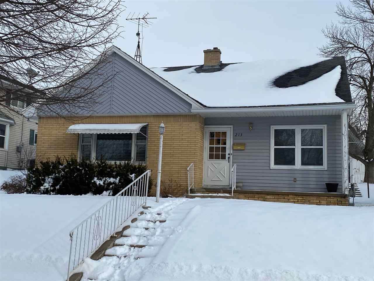 213 Walnut Street - Photo 1