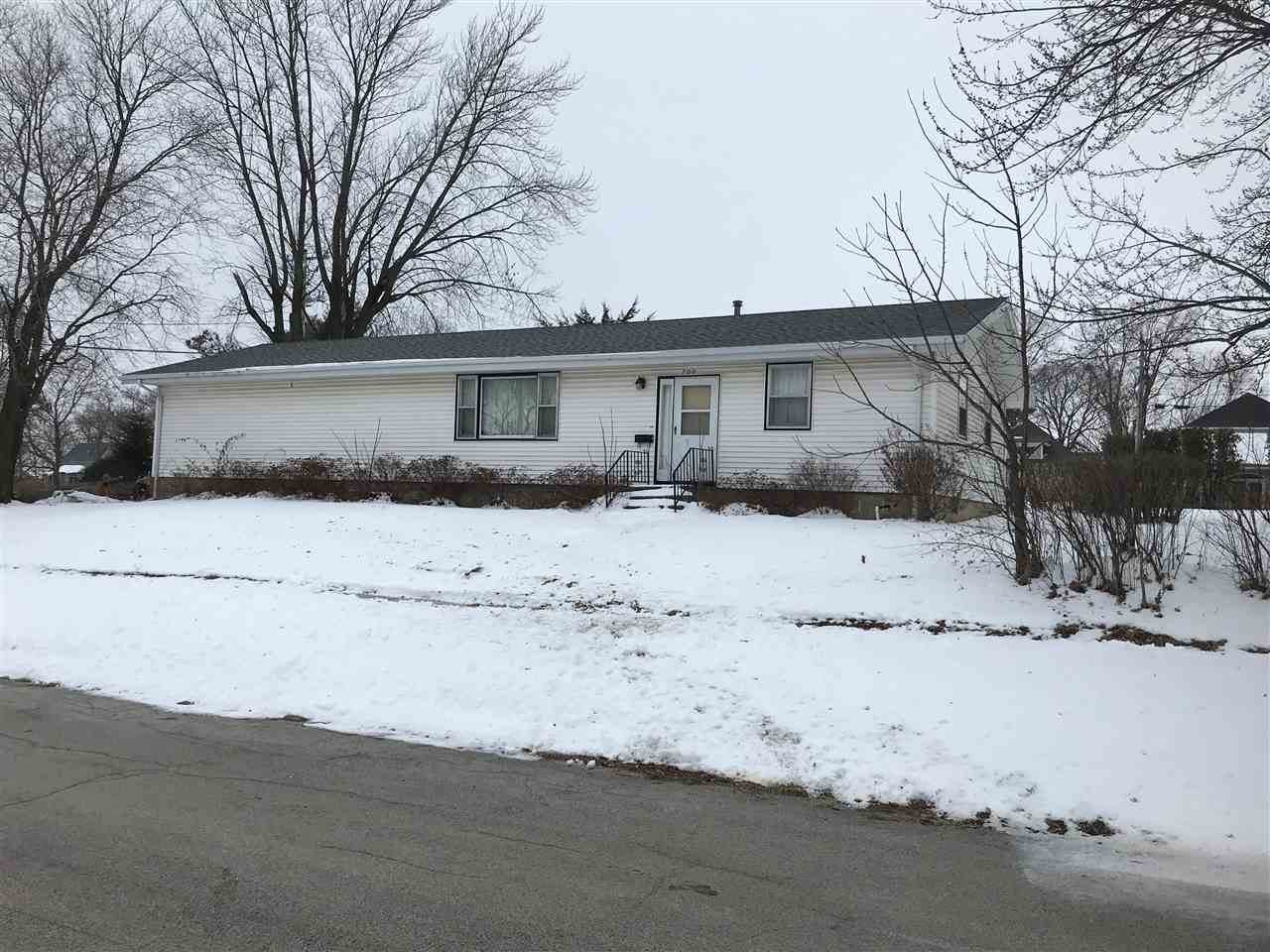 700 2nd Avenue - Photo 1