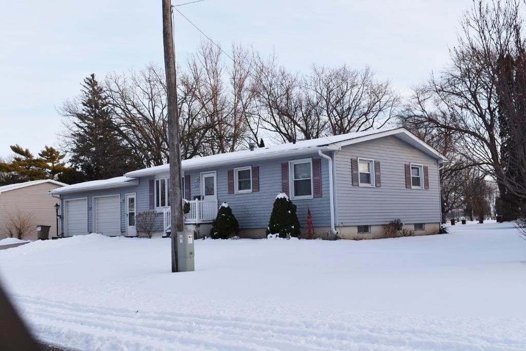 135 Rich St - Photo 1