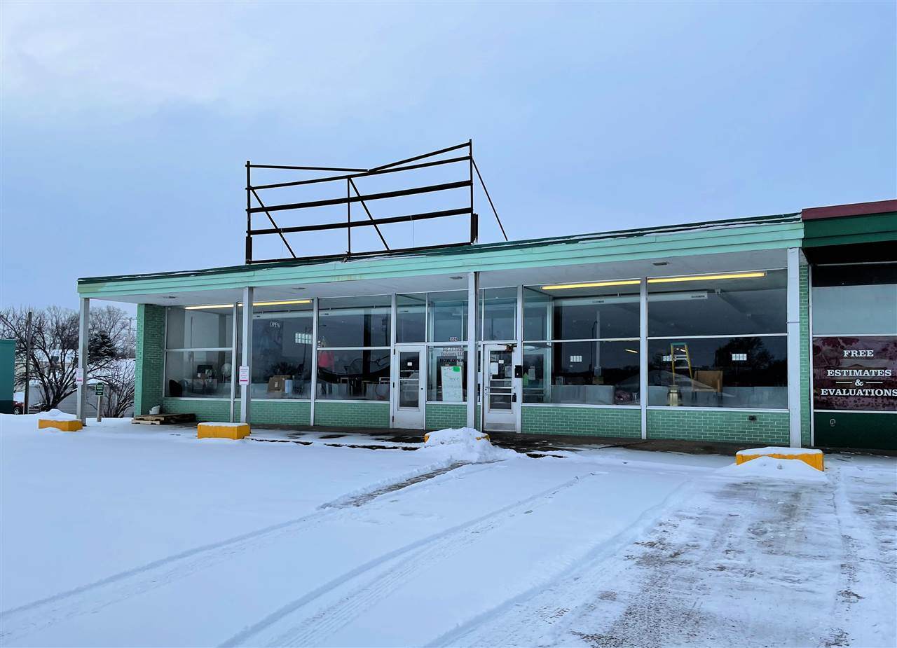 3524 Lafayette Road - Photo 1