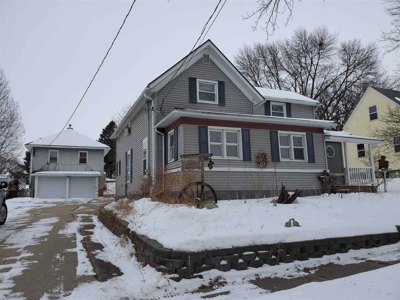 252 Walnut Street - Photo 1
