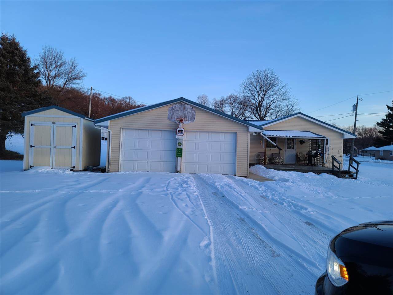 409 Carlton Street - Photo 1