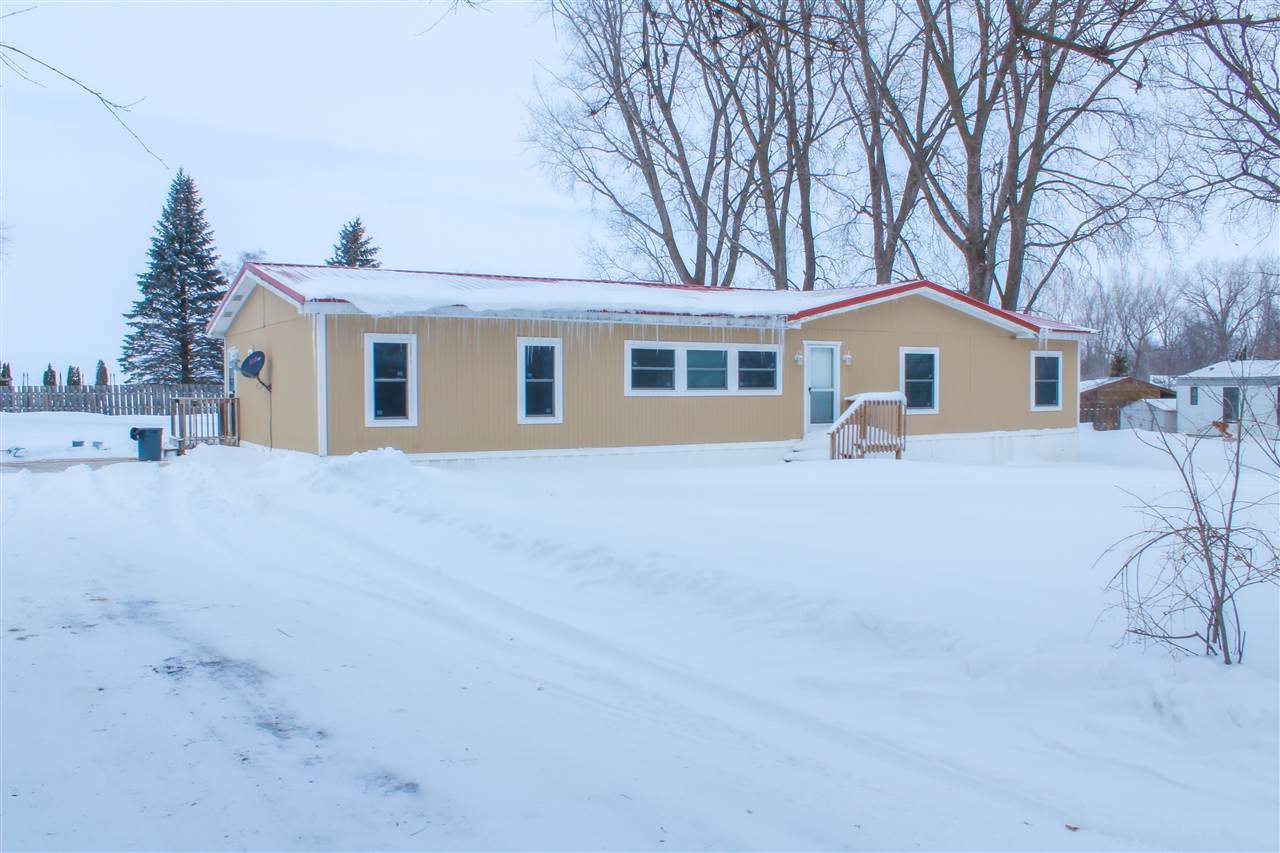 307 Woodland Drive - Photo 1
