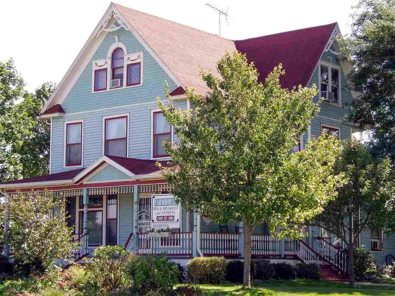 2866 270th Street - Photo 1