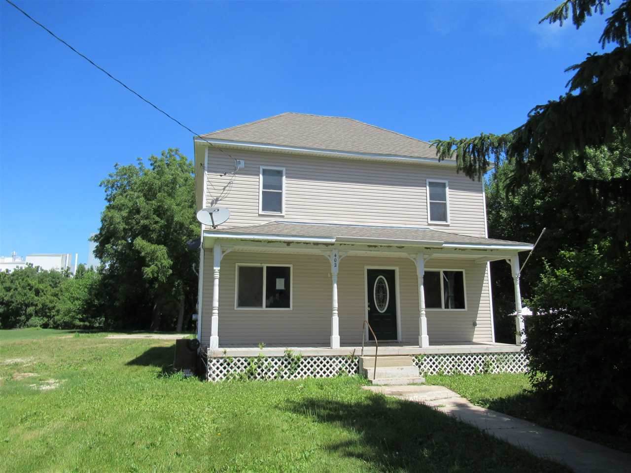 402 Water Street - Photo 1