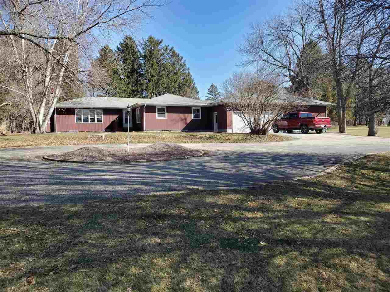 327 Jackson Street - Photo 1