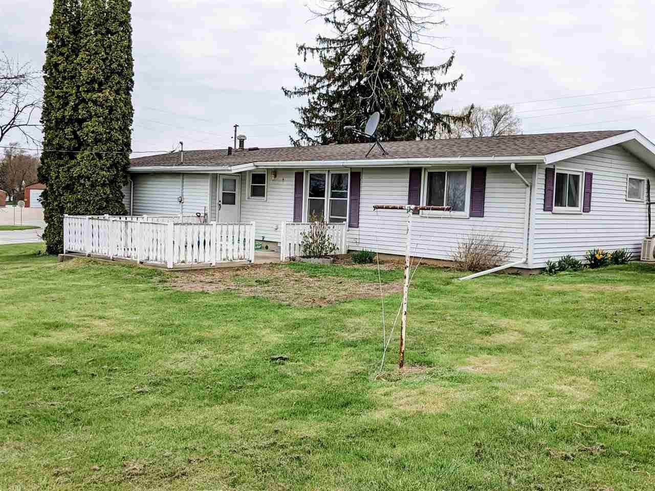 12322 100th Street - Photo 1