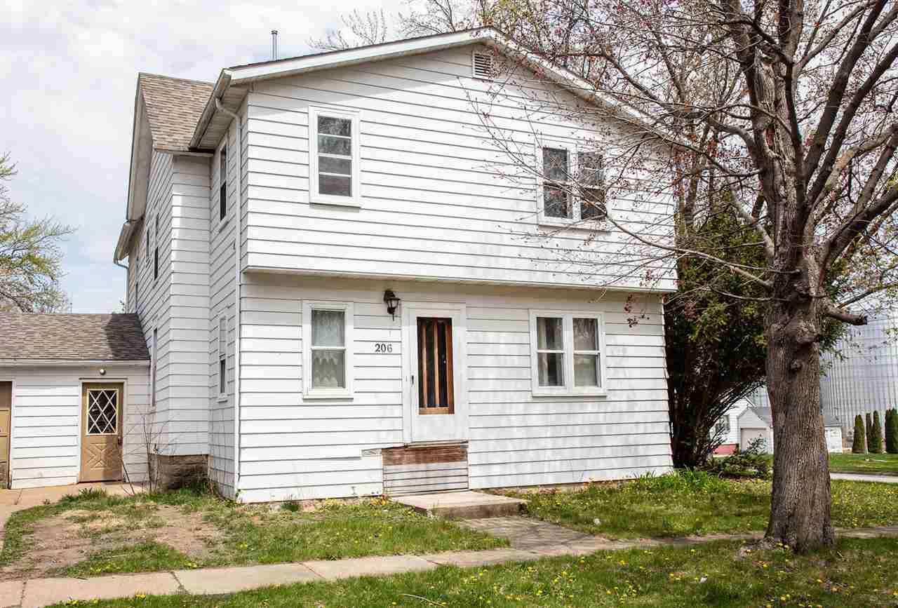 206 3rd Avenue - Photo 1