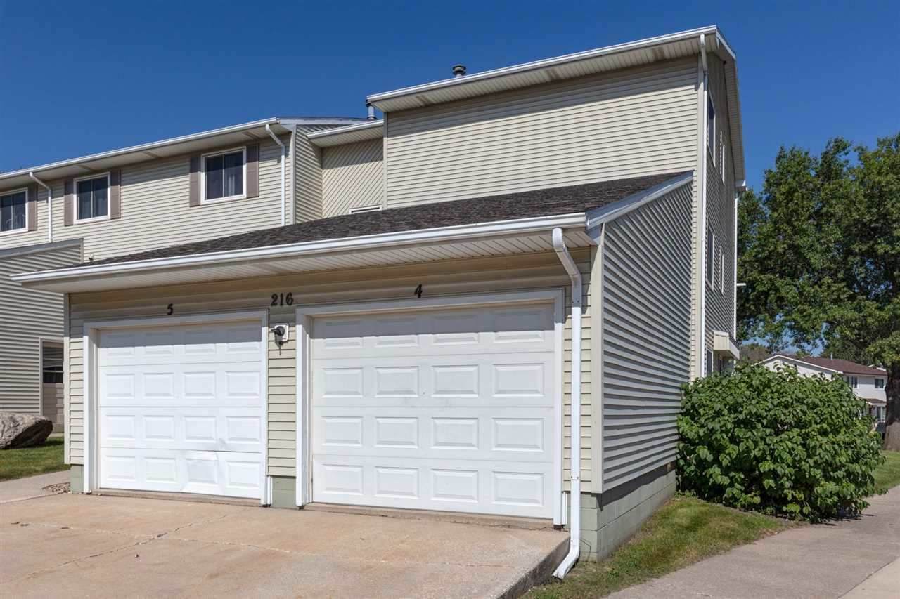 216 Park Lane - Photo 1