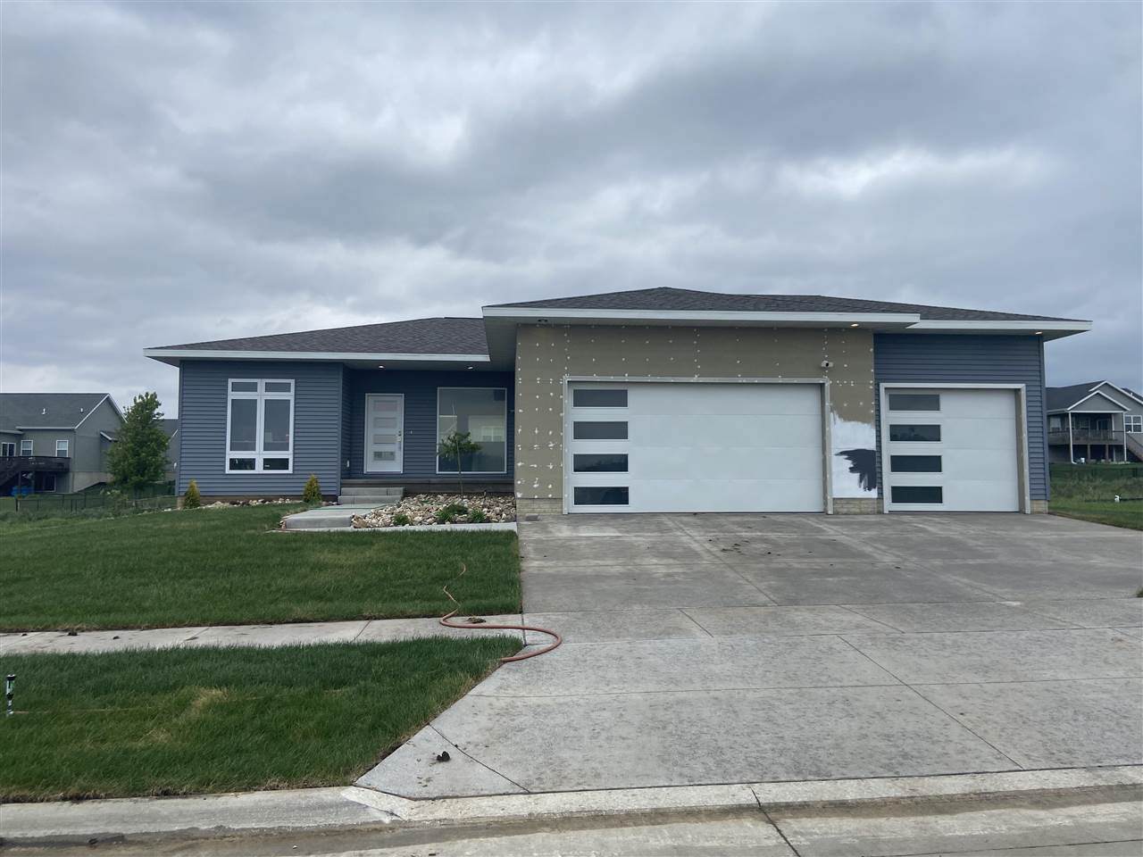 7708 Crossroads Drive - Photo 1