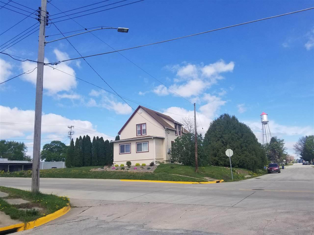 107 Van Buren Street - Photo 1