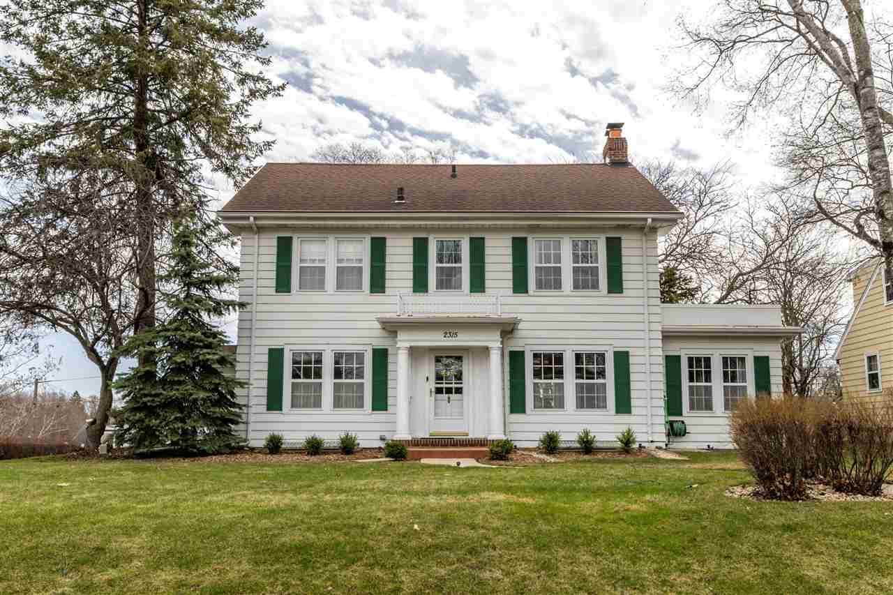 2315 4th Street - Photo 1