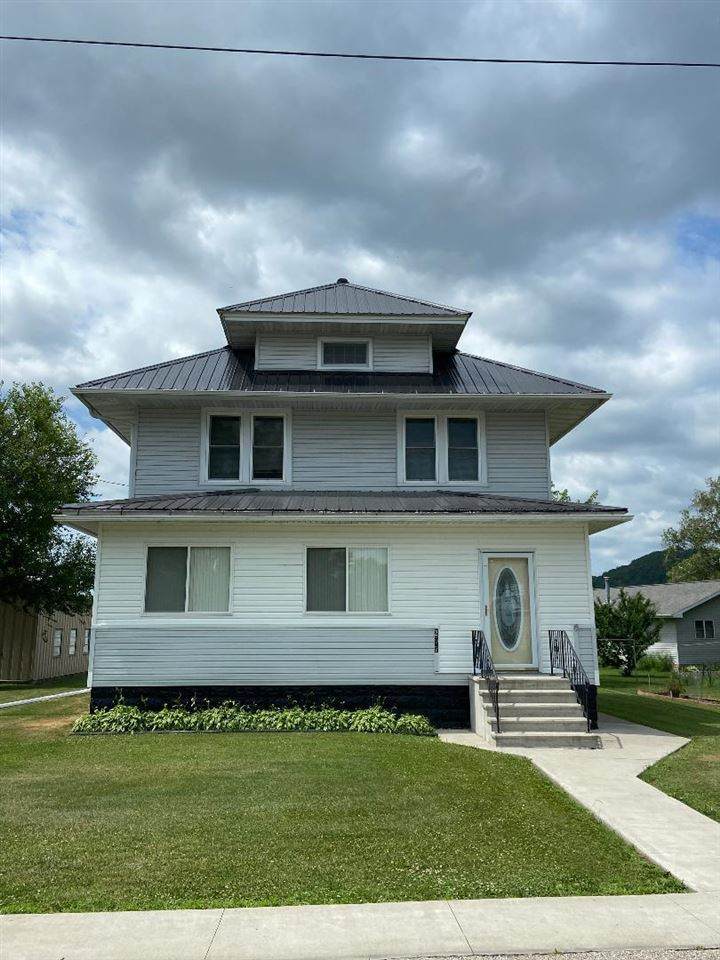 297 Aspen Street - Photo 1