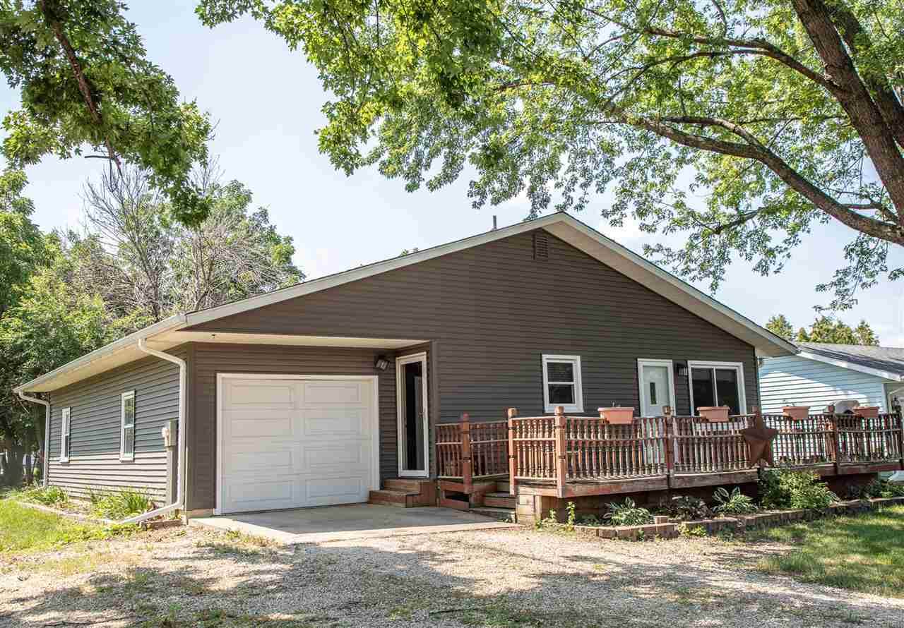 721 2nd Street - Photo 1