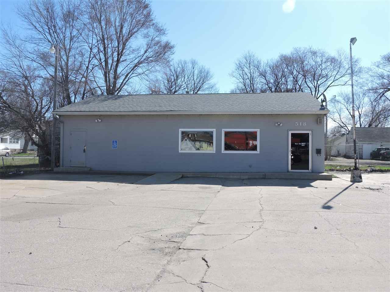 518 Broadway Street - Photo 1