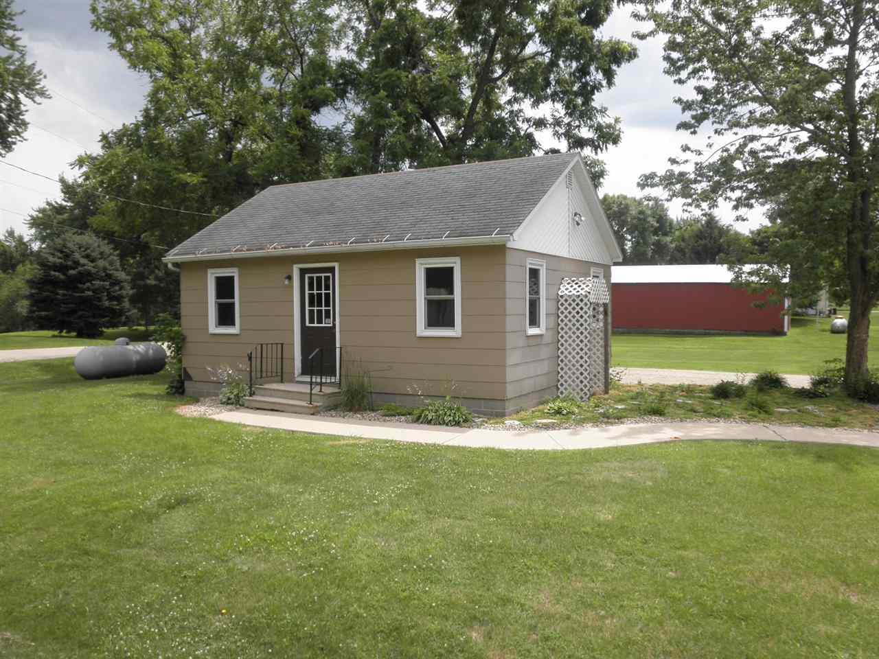 208 School Street - Photo 1