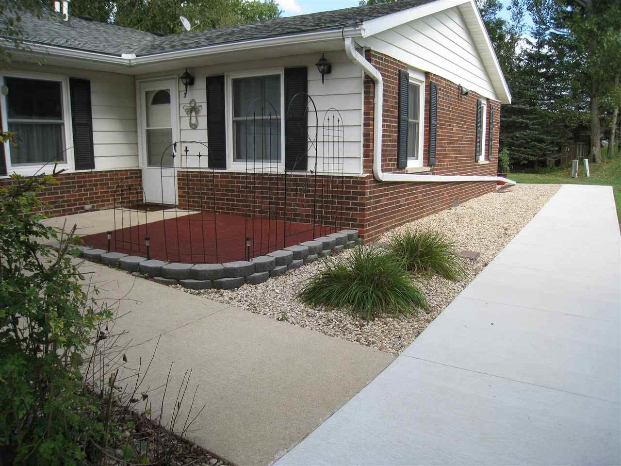 1000 Ridgewood Drive - Photo 1