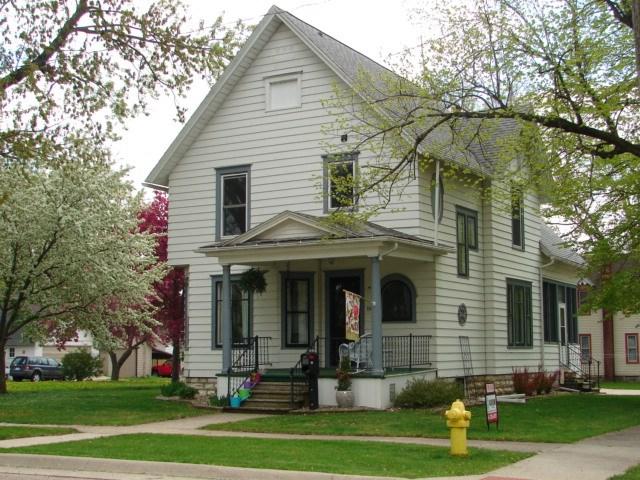 300 Spriggs Street - Photo 1