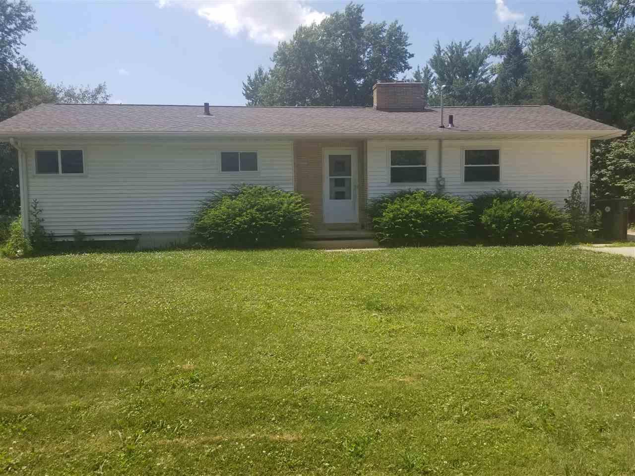 1340 Hammond Avenue - Photo 1